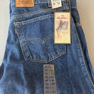 Vintage New Levi's Relaxed Fit Men's Dark Blue Jeans 40x34
